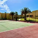 Pambnb - 250m To Beach, Family Pools, Wi-fi