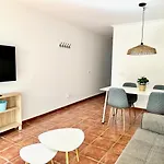 Ferienhaus Pambnb - 250m To Beach, Family Pools, Wi-fi *