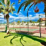 Pambnb - 250m To Beach, Family Pools, Wi-fi