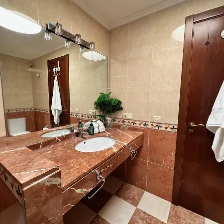 Pambnb - 250m To Beach, Family Pools, Wi-fi & Bbq Vakantiehuis