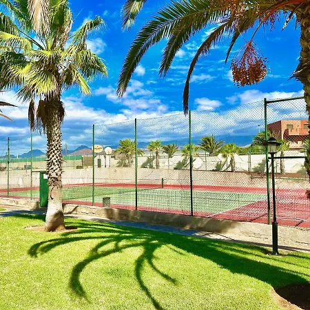 Pambnb - 250m To Beach, Family Pools, Wi-fi & Bbq