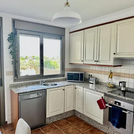 Pambnb - 250m To Beach, Family Pools, Wi-fi & Bbq