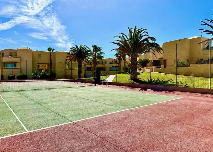 Pambnb - 250m To Beach, Family Pools, Wi-fi