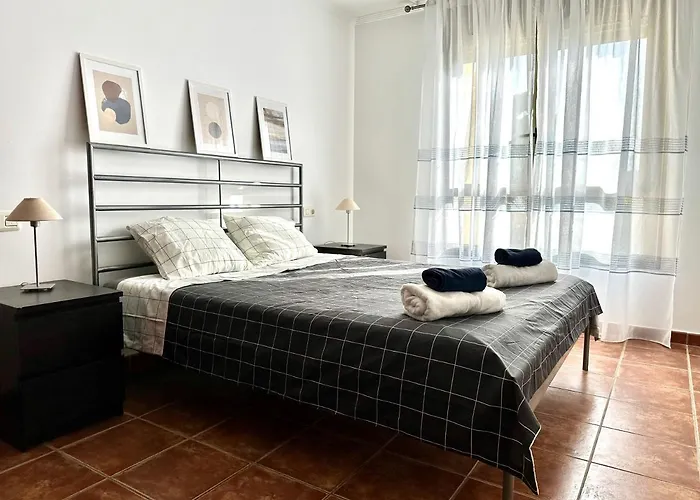 Tatil Evi Pambnb - 250m To Beach, Family Pools, Wi-fi *