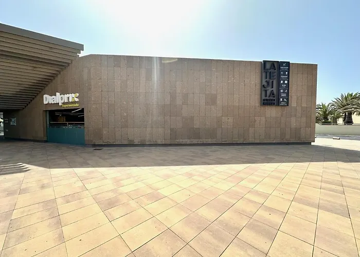 Pambnb - 250m To Beach, Family Pools, Wi-fi