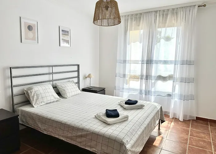 Pambnb - 250m To Beach, Family Pools, Wi-fi グラナディージャ・デ・アボナ